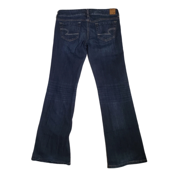 American Eagle "Favorite Boyfriend" Stretch Jeans - Picture 2 of 9